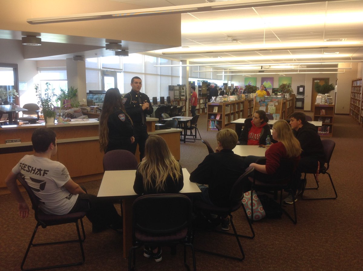 cteclickingco's tweet photo. Some more pics from the first day of Sophomore Hands On today.
#choosectec
See ya Monday! https://t.co/096rC3YOlR