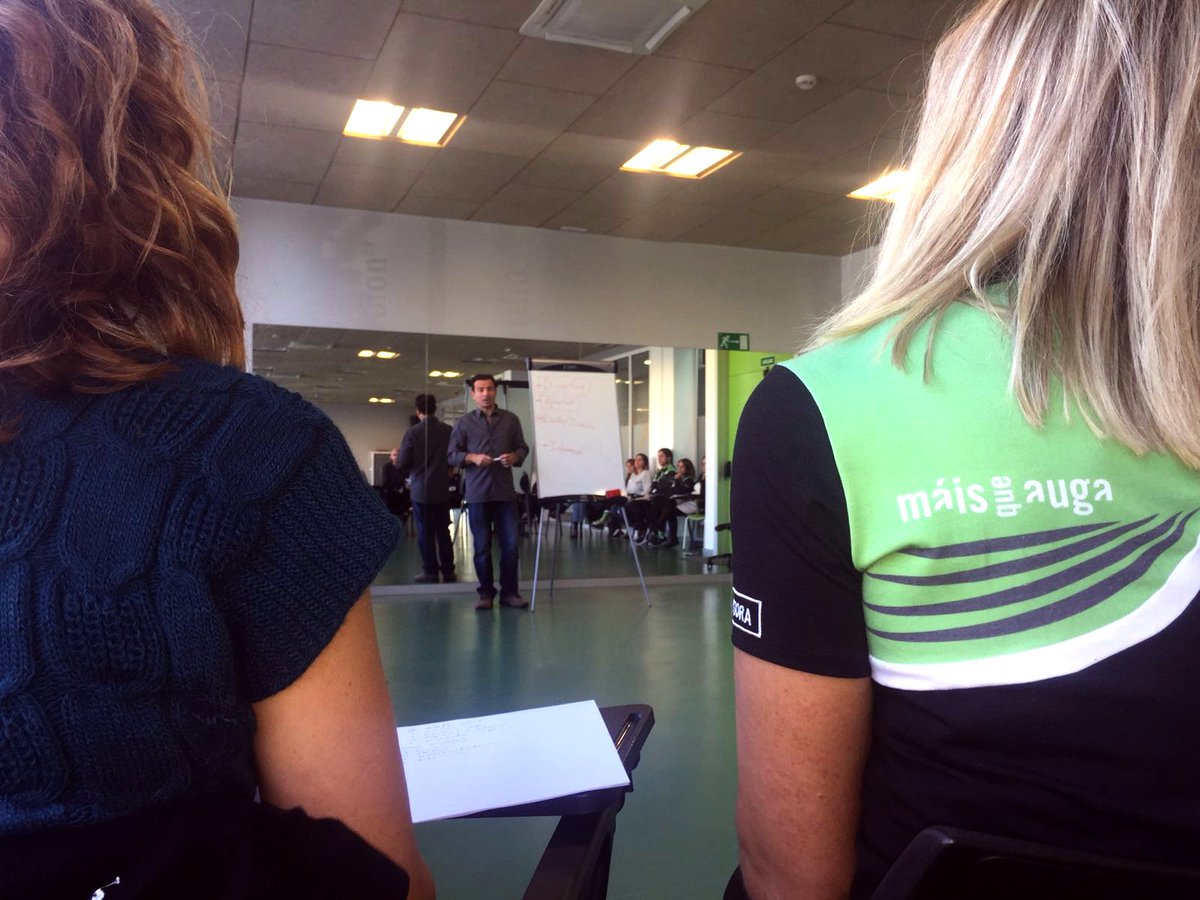 maisqueauga's tweet photo. Grazas equipo polo voso esforzo e disposición para dar o mellor de vos! Moitas cousas positivas na xornada de formación de departamento de atención ao cliente e responsables de centro con @Pablofitnessbcn #experienciadecliente #persoasqueatendenapersoas https://t.co/8nrVh8aW34
