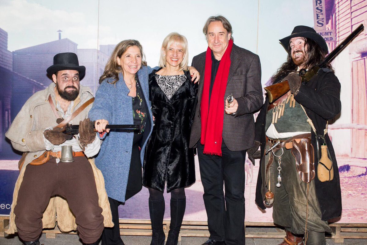 L’ Acadèmia agraeix molt sincerament la col•laboració de l’equip municipal de l’ <a href="/ajesplugues/">Ajuntament d'Esplugues de Llobregat</a> per fer possible l’acte commemoratiu a #EsplugasCity una ciutat de #cinema #MemoriaHistorica