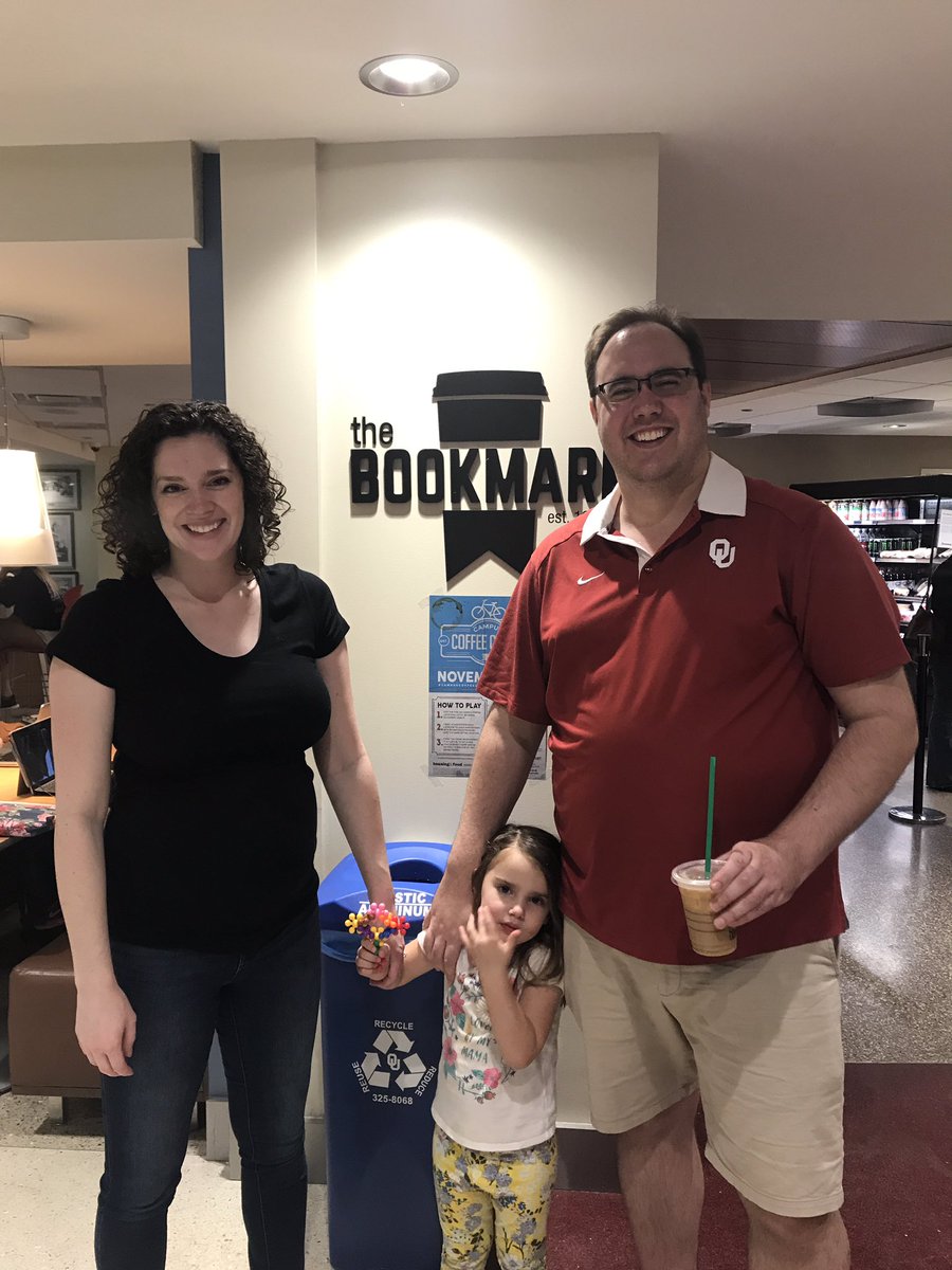bobbylepak's tweet photo. @OUCampusDining at #OUBookmark Do the #CampusCoffeeCrawl shirts come in maternity, kids, and husky sizes? https://t.co/quqNmOu7ge