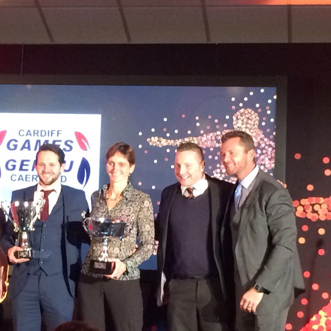CMetCommunity's tweet photo. Congratulations to the @Cardiff_Games winning schools Secondary: @Ysgol_Glantaf Vale: @BrynHafrenComp Primary: @LlanFachPrm &amp; Inclusive: @WoodlandsHS 👏🏻👏🏻 #SportAwards17 #sportcardiff https://t.co/V3R3COXcY9