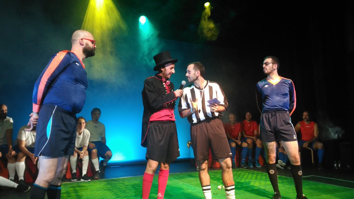 feryjzz_'s tweet photo. Grande el #MatchDeImpro en @ZgzImprovisa esta noche! #MuchaImpro #TodosVienen #impro #bravo https://t.co/r5sMN8aTeN