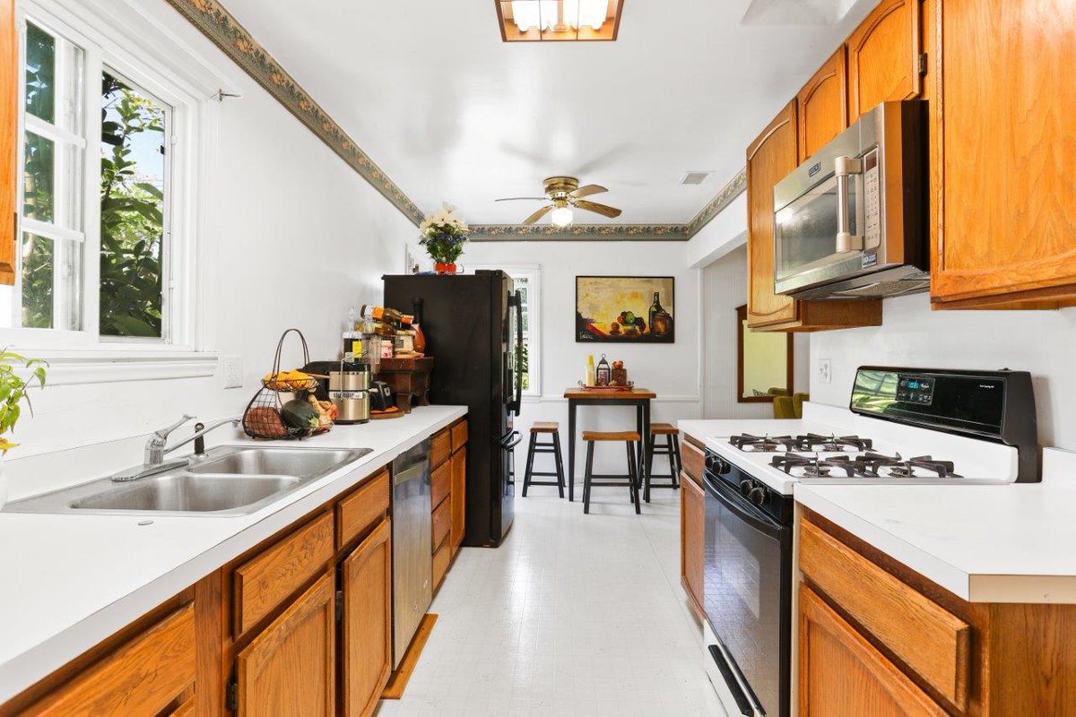 andersonreg's tweet photo. JUST SOLD!!!
5831 Fanwood Ave, Lakewood, CA 90713
Thinking of selling or interested in learning what your home is worth? Get your free home evaluation here: https://t.co/qGJO9zdYSr
#AndersonREG #hardwoodfloors #spaciouslivingroom #slidingglassdoors #lakewood #justsold https://t.co/2N1TwwtgdQ