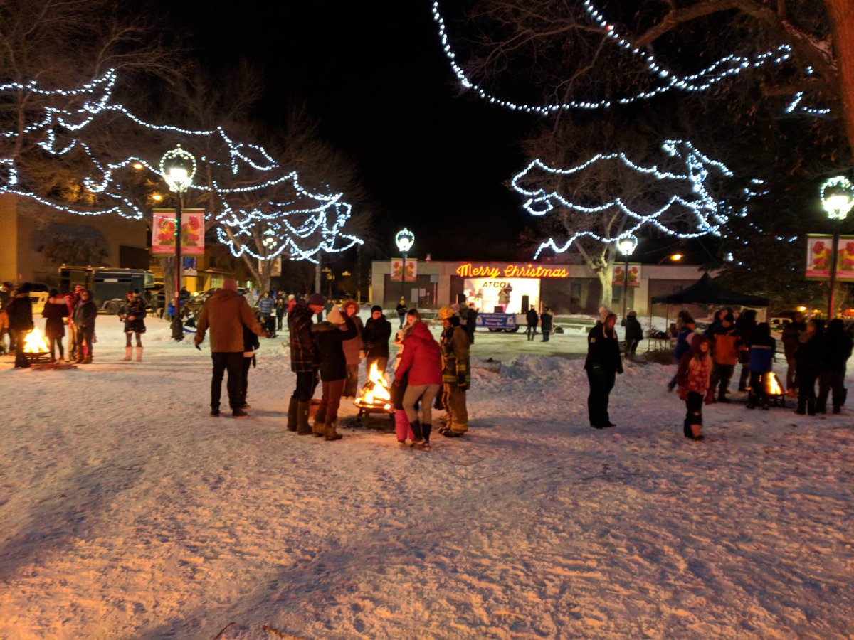 IrfanYEG's tweet image. Thanks @CityofBrooks for the opportunity share ideas on how to #StopHate! The fireworks were an added bonus! Looking forward to my next visit.