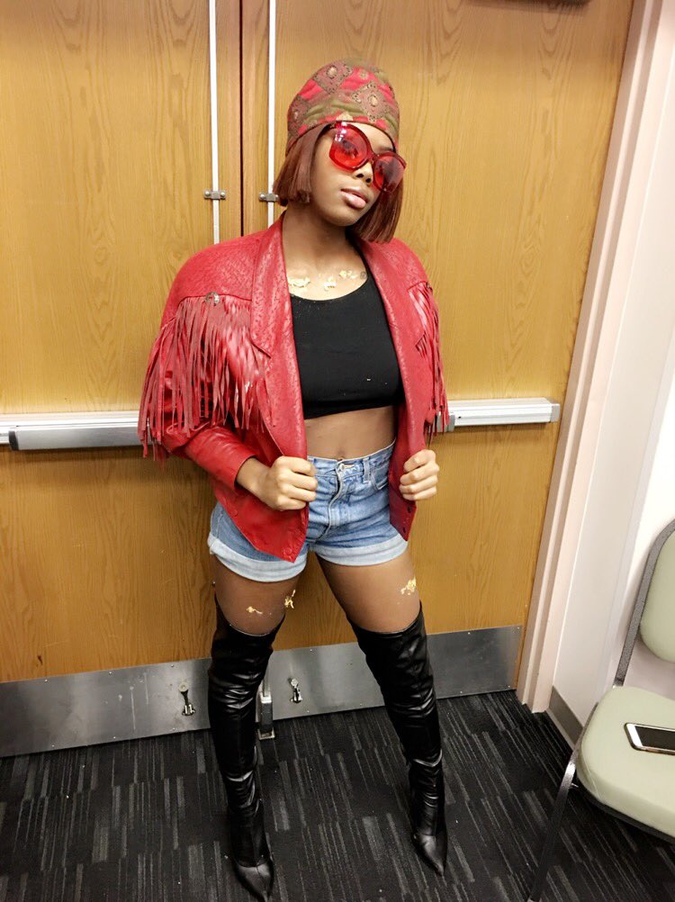 micialashanti's tweet photo. Pressure 😘 #UR2017 https://t.co/OAN0eO2hBp