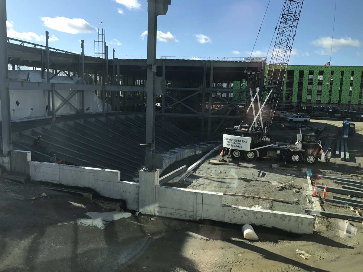 BillericaPS's tweet image. The last phase of steel - in the auditorium area - is well underway for the @NEWBMHS! @BMHSIndians @BillericaArts