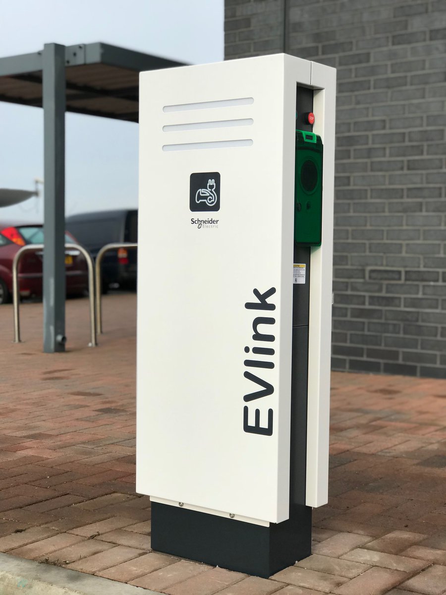 ICEEMSLtd's tweet photo. What are you doing to facilitate your staff or customers with electric vehicles.
ICEE we are now approved to install various EV solutions, here is an example of our most recent installation. For details please contact sales@icee.co.uk
#EVchargers
#waterlooville
#electricvehicles https://t.co/6WScR1A395