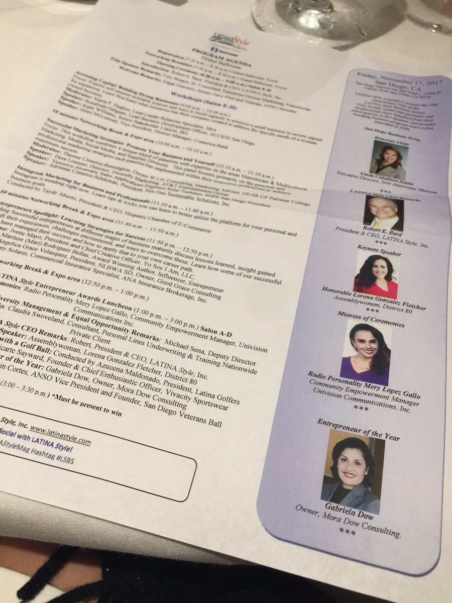 alesotelosolis's tweet photo. Latina Entrepreneurs Unite! 👊🏽@LATINAStyleMag #NLBWA in the 🏡 #Network #BusinessOwner #LSBS #LipstickIsWarpaint https://t.co/W6JKXyTCoK
