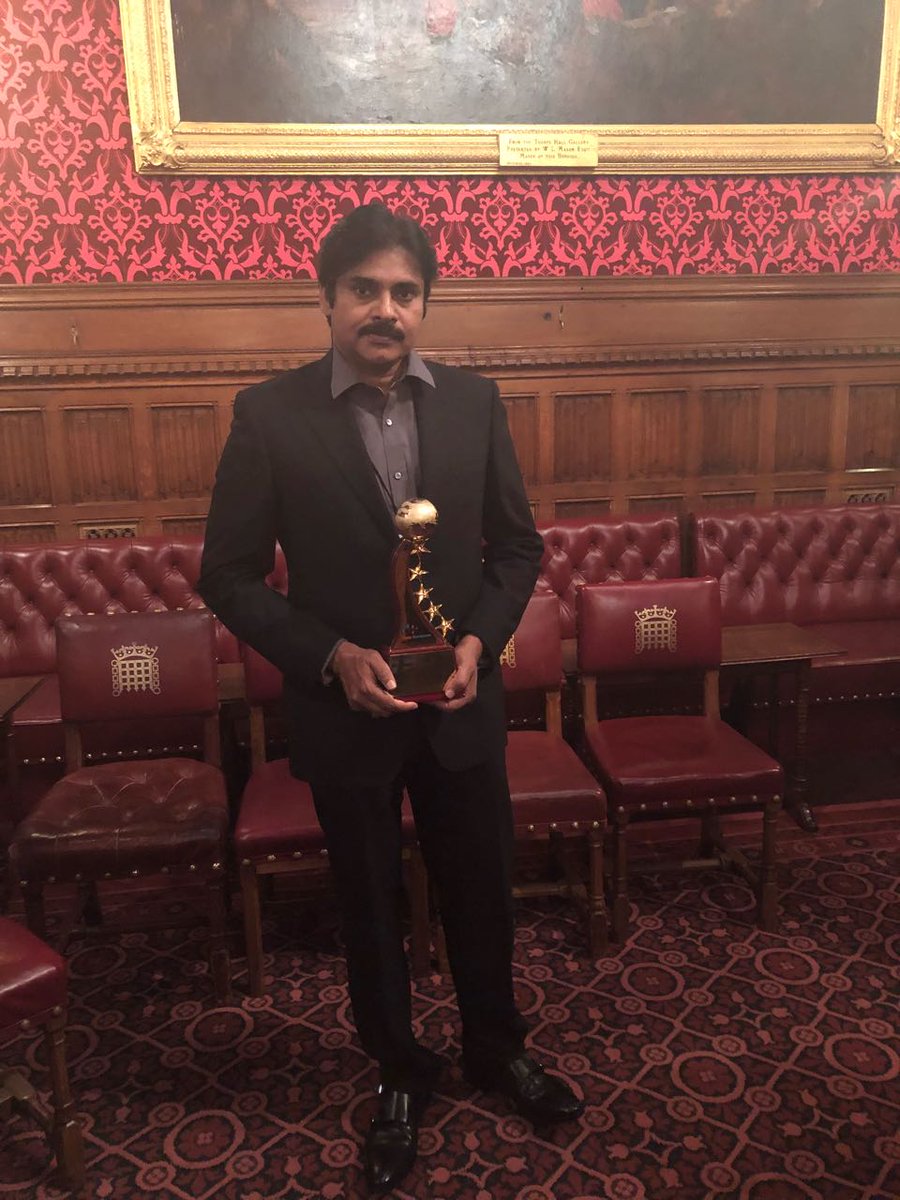 JanaSenaParty's tweet photo. IEBF excellence award in Social &amp; Community services for Janasena Party Chief  @PawanKalyan 

#IEBFHonoursPawanKalyan https://t.co/1ChtIIzuq8