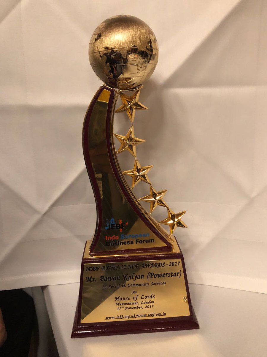 JanaSenaParty's tweet photo. IEBF excellence award in Social &amp; Community services for Janasena Party Chief  @PawanKalyan 

#IEBFHonoursPawanKalyan https://t.co/1ChtIIzuq8