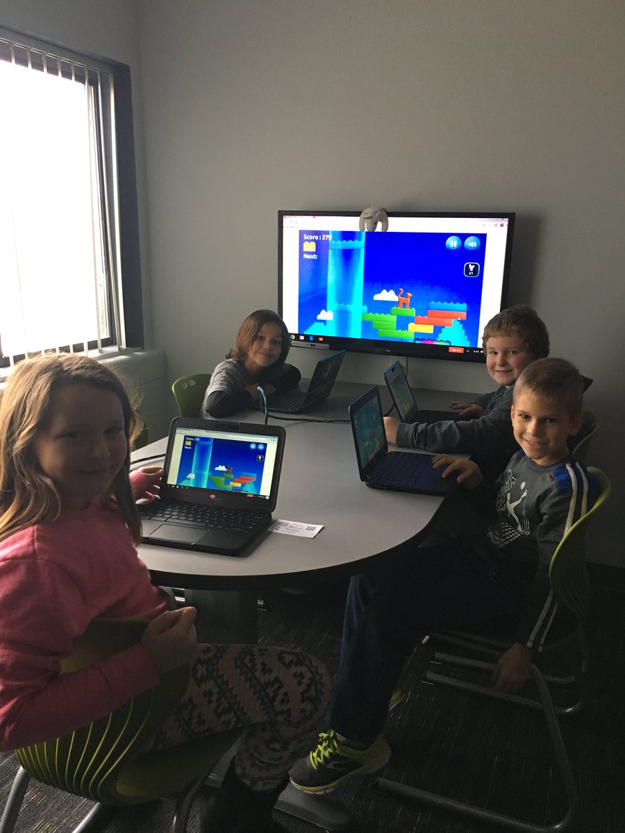 RipardMs's tweet photo. Prodigy math and Stacky Stack fun with fourth graders on our BIG screens! #fullsteamahead #fourthgrade 🐑➕➖➗✖️ https://t.co/ySjfKm2dlq