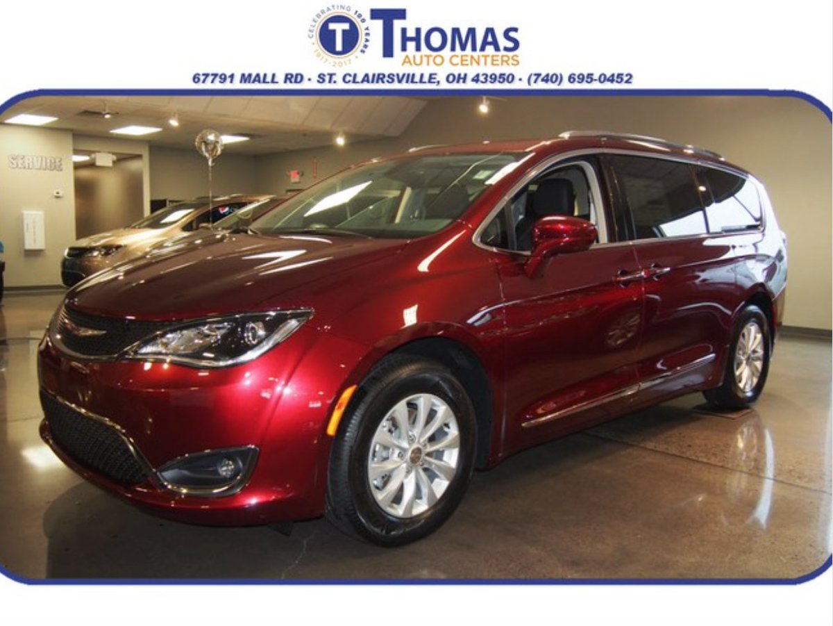 thomasautoctrs's tweet photo. This 2018 @Chrysler Pacifica Touring Van is just one of many cars on our lot! Shop our selection in St. Clairsville or at https://t.co/HVcaWwoGpe today! https://t.co/bYKjLMe0oQ