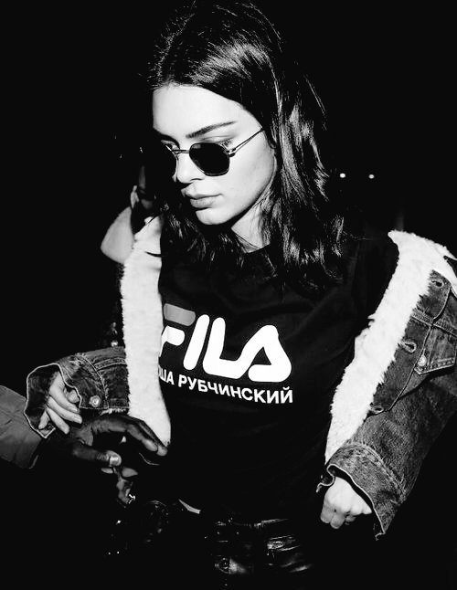 ˚     　　.    　  　 
　　   　　
 . 　 　  　　 ✵ .  .  ✵ 
 ⊹ ·  ✵  　　 　　　　　　　 ⊹  
　  　 ⊹  　　  ✫ 　　　　　　　　
 +    ⊹ 　   　 ✹ 
  　 ⊹