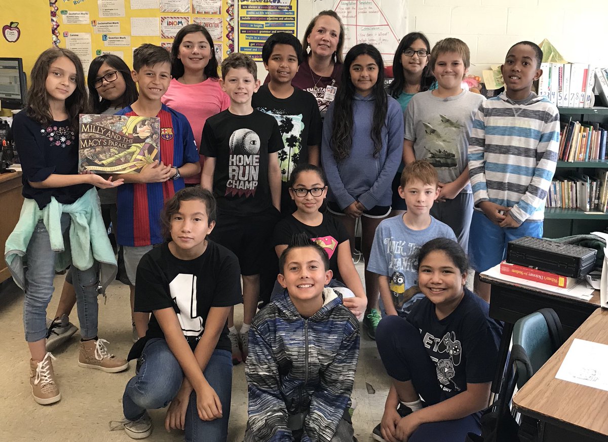 Last day of reading to the kids. Loved it. #BESInspire <a href="/Buda_Police/">Buda Police Department</a>