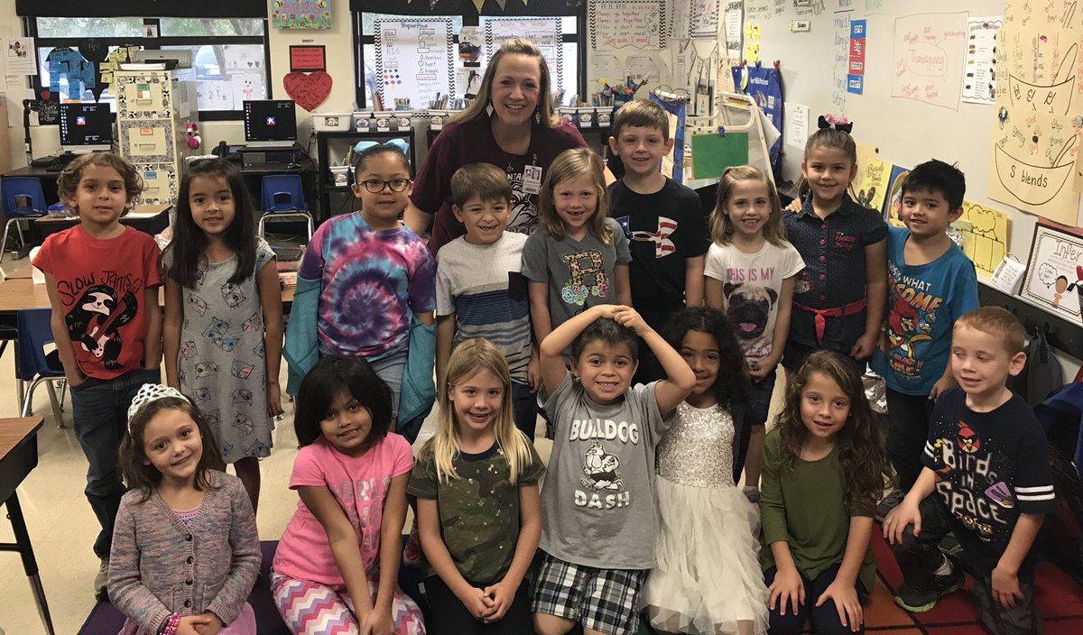 Reading is fun <a href="/Buda_Bulldogs/">Buda Elementary</a> #BESInspire