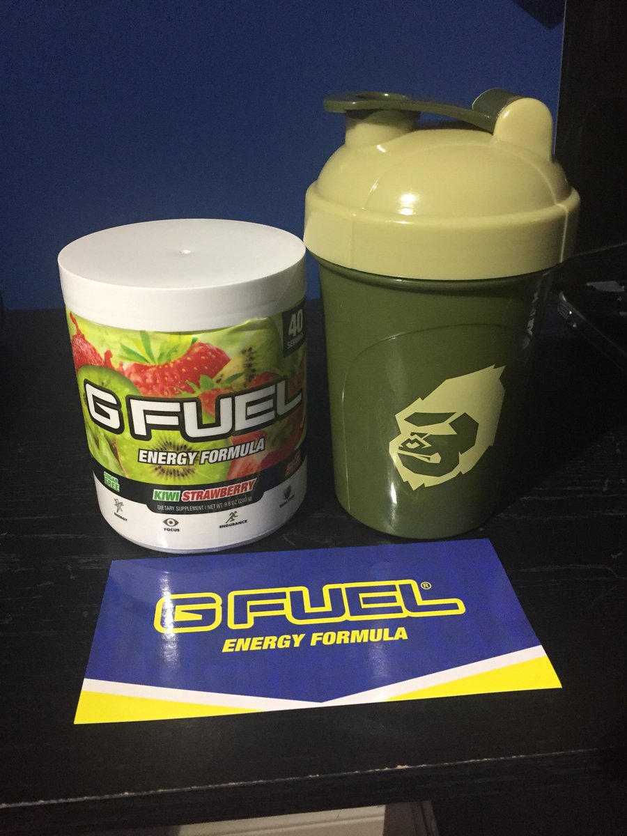 Zack_Loder's tweet image. Merry Christmas to me? @GammaLabs @GFuelEnergy #weekendvibes #thegrindisreal