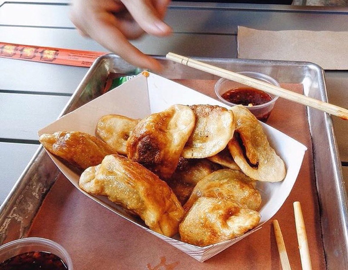 🎉POP UP🎉...we’re comin’ for ya, arlington! come get your dumpling fix at <a href="/thestandva/">The Stand</a>! 11/20-11/22!