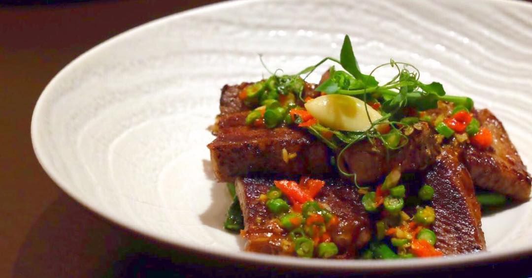 rwsentosa's tweet photo. Great tasting food doesn't always have to be decadent. Tangerine's Seared Boneless Beef Short Rib is at once enticing and revitalizing!
#rwsdining #Tangerine #healthy #spacuisine #foodie https://t.co/OhgkwWxM88