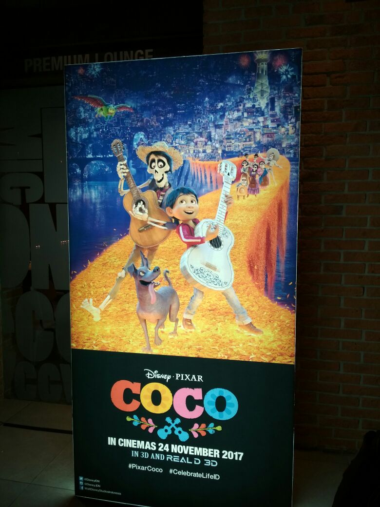 CGV_ID's tweet photo. Special Screening #PixarCoco di CGV Grand Indonesia segera dimulai! https://t.co/FweiyoiMie