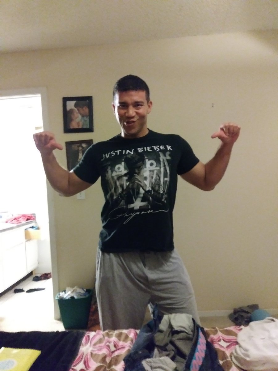 StarkLearning44's tweet image. Being goofy just hanging out with my baby girl on a Friday night!