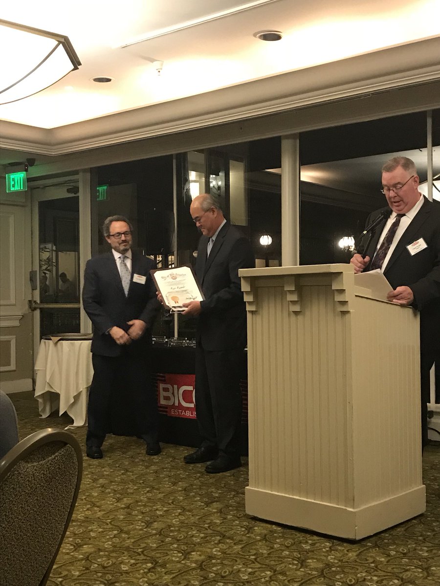 MsJennyNovak's tweet photo. Congratulations to Ken Kondo @LACOOEM for receiving the 2017 @BICEPP Award of Excellence!! #awardwinner #bicepp #preparesocal https://t.co/BS8M0Dz2v9