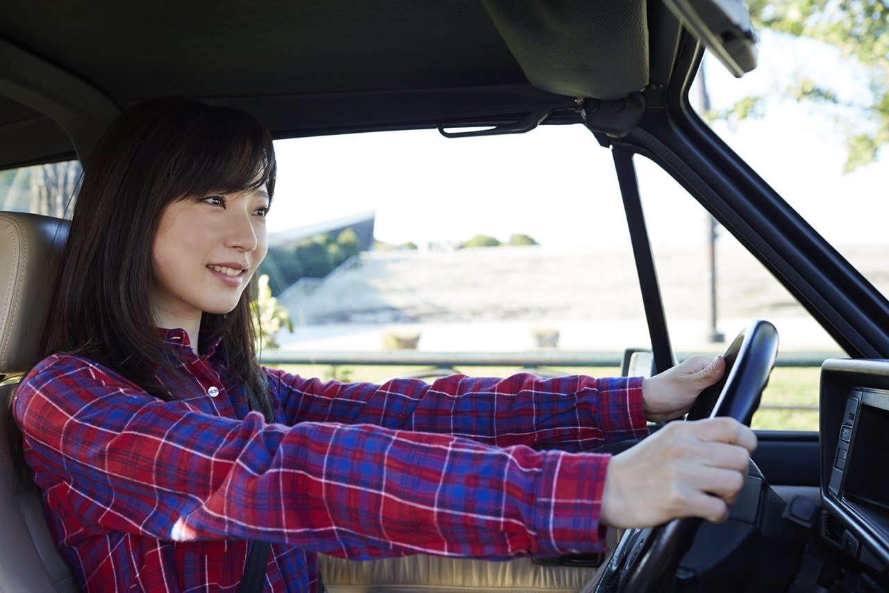 Mika Rika フリー素材アイドル おはよ 土曜日 今日は雨降るっぽいから 降る前に日用品の買い物いこっと みんな良い週末を フリー素材 運転してるフリー素材 肖像権放棄 商用私用ok 無料素材 私たち無料です Mikarikafree T Co