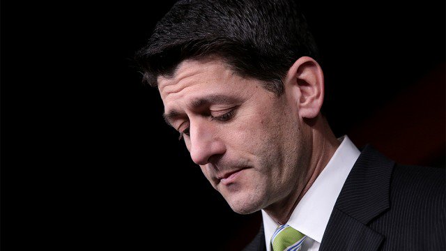 thehill's tweet photo. Election expert predicts Democratic "wave" in 2018 https://t.co/eF9uVv0P9U https://t.co/cVjR0zDxJQ