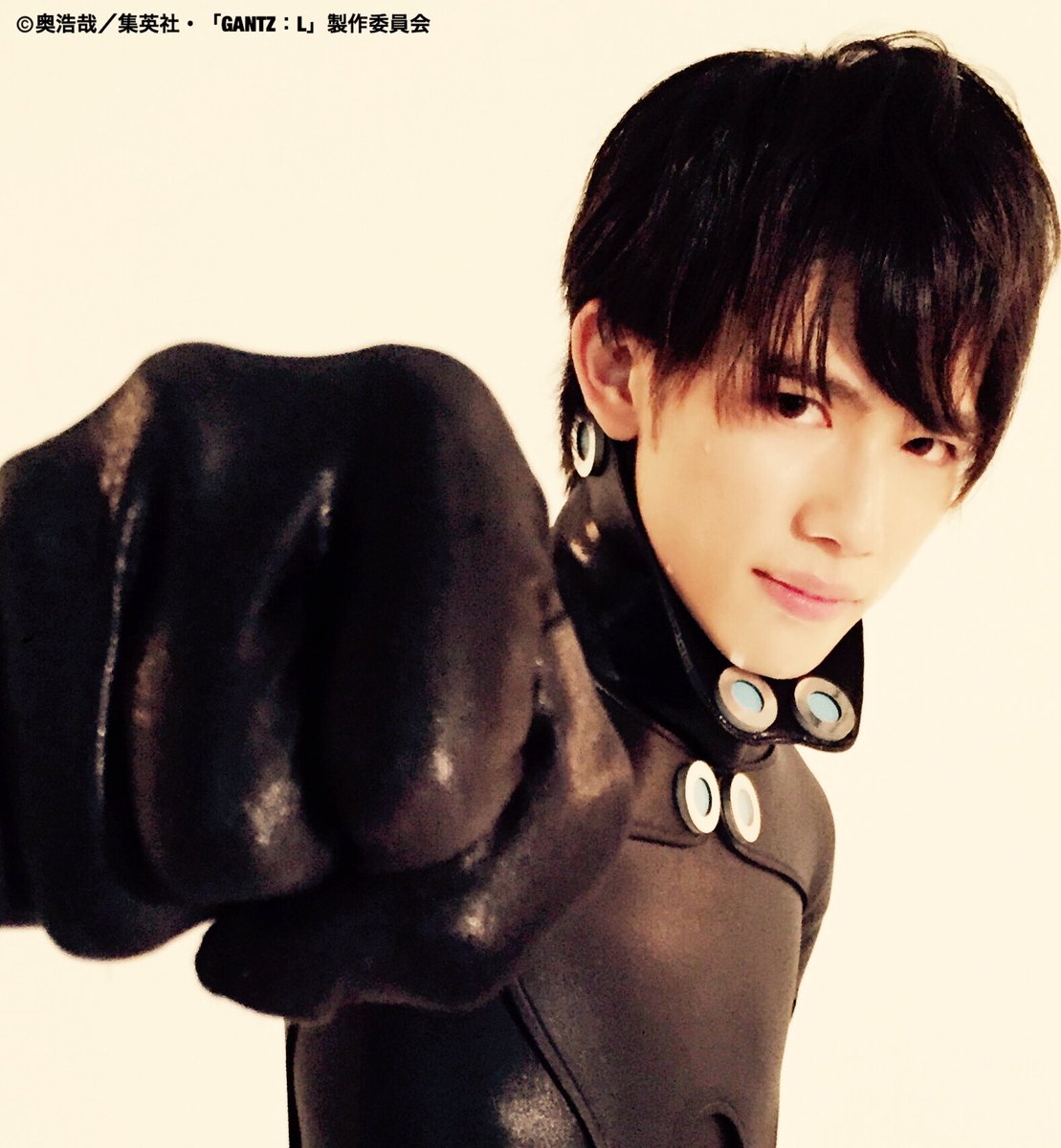 Crunchyroll Hiroya Oku S Sci Fi Action Manga Gantz Gets Stage Play Adaptation In Winter 18