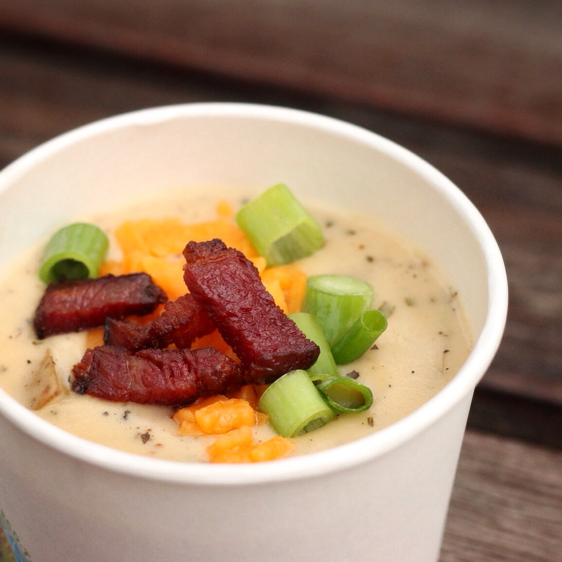 #3 (of 6 great reasons to visit our Nov18 farmers' market): <a href="/EatSimplyYQR/">Eat...Simply</a> makes their ONLY fall market appearance tomorrow, &amp; will feature scrumptious frozen prepared meals. More: bit.ly/Nov18Mkt    
INDOOR MARKETS • Saturdays • Oct21-Dec16 • 9-1 • 2065 Hamilton #yqr