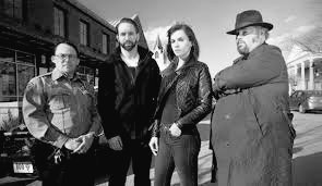 GacPLFanVzla's tweet image. Hoy a las 10:00 pm #LaMaldicionDeShepherdstown 
#GoSLatam #GoS 👻🏡💀👿😈 junto a @NickGroff_  @ElizabethSaint_ @gmp_society por tu @tudiscovery  #ViernesdeEnigma #Venezuela #Chile #Argentina #Uruguay #Paraguay #Paranormal