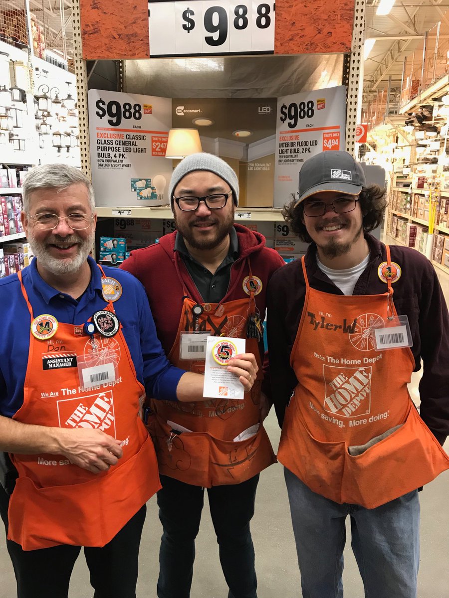 dfleck89's tweet photo. Way to go Max!!! 5 Years!!! #thd2771 https://t.co/jt9QkiM2b2