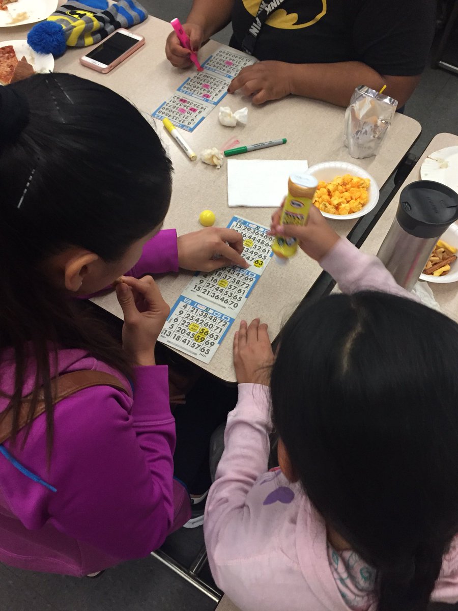 Kellogg PTA’s annual Turkey Bingo bringing the community together <a href="/CVESDNews/">CVESD News</a>