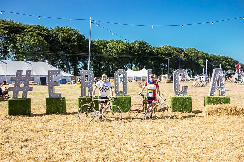 MikeHowarth's tweet image. Gift experiences not stuff. Eroica Brittannia with my big brother. A weekend of vintage steel bikes and gravel combined with stellar weather and great company, it remains an absolute stand out highlight of the year. .
.
.
.
.
.
#eroica #eroicabrittania o… ift.tt/2zOknKj