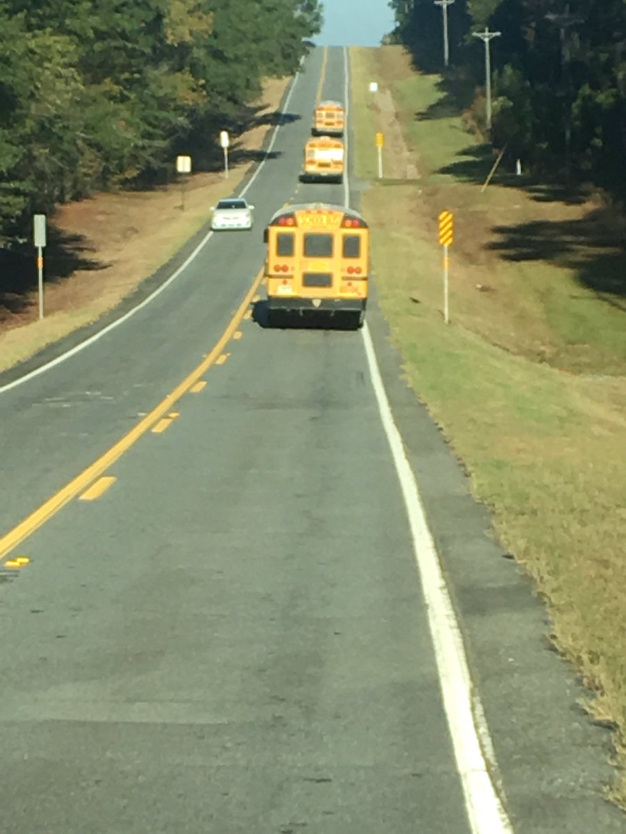 wheeler_county's tweet photo. Middle School on the way to see "Wonder"! https://t.co/DWDZ4NkPuy