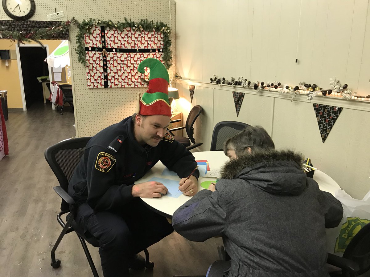 OldsFireDept's tweet photo. Our crew of elf’s tonight helping children in our community write letters to Santa, I hand delivered mine! https://t.co/vcdEGwX1gn