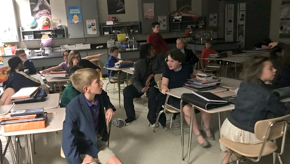 hrollings4's tweet photo. When the kids think their teacher is magic (because she kind of is✨) it makes them line up for their turn at her learning station. #BLinAction #MagicMillar #PersonalizeSC @STMSWildcats @millarscience https://t.co/zu2OScavCJ