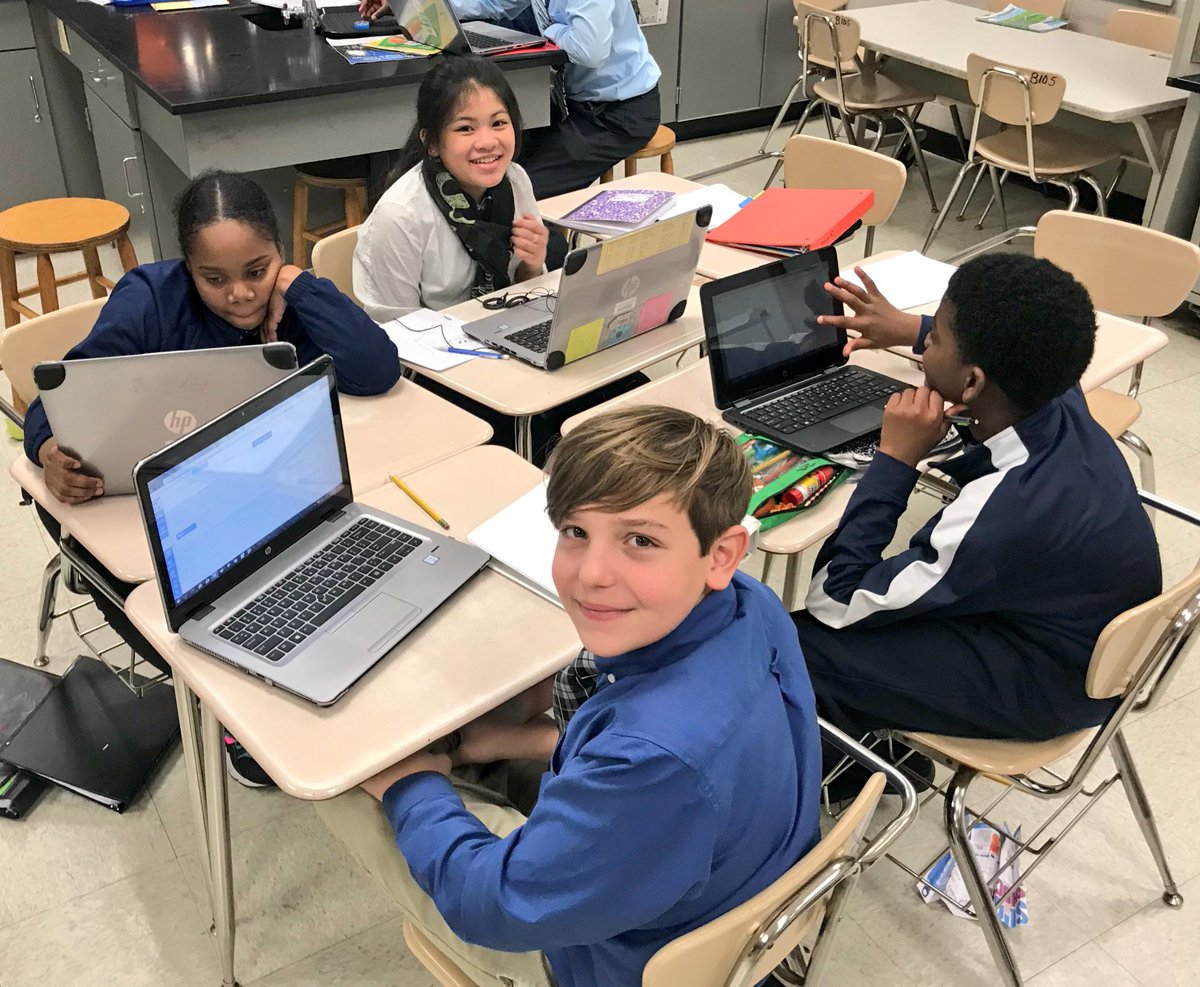 hrollings4's tweet photo. When the kids think their teacher is magic (because she kind of is✨) it makes them line up for their turn at her learning station. #BLinAction #MagicMillar #PersonalizeSC @STMSWildcats @millarscience https://t.co/zu2OScavCJ