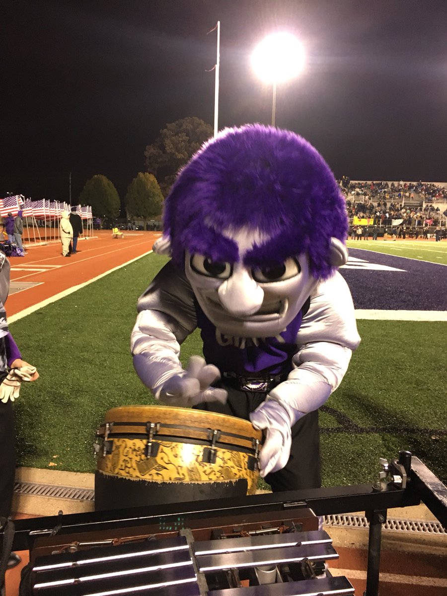 BenDavisPerc's tweet photo. Drumming with @BenDavisHS #bigben !  Go @BenDavisFB !!! https://t.co/ngp3BYcpxg