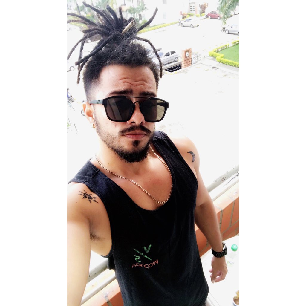 selecta_neji's tweet photo. #NuevaFotoDePerfil https://t.co/Jio4lIIM1K