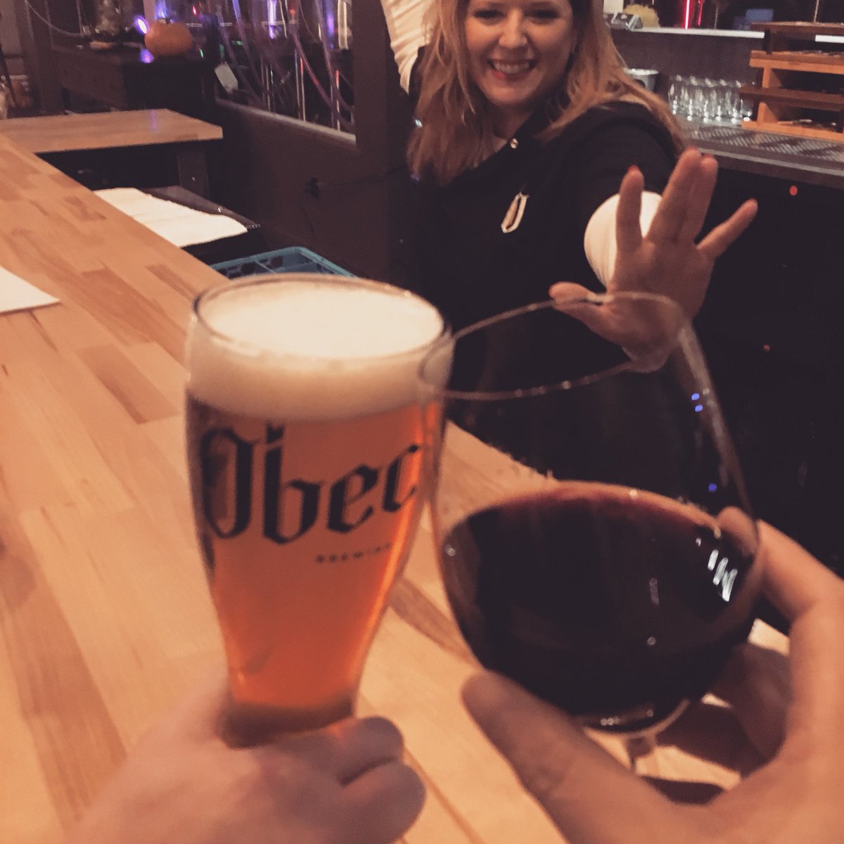 ObecBrewing's tweet photo. Czech Pils for one, wine for the other, jazz handed service! TGIF indeed @EatLikeAPeasant for bonus points! #falllinewinery #Ballard beer https://t.co/PG9XfH0FTR