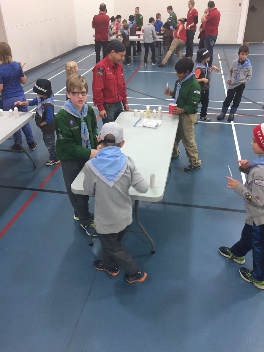 TuscanyCubs's tweet photo. Popcorn celebration group activities. Great linking. #scoutsdostuff #ScoutsCanada https://t.co/GB0ofQVB1U