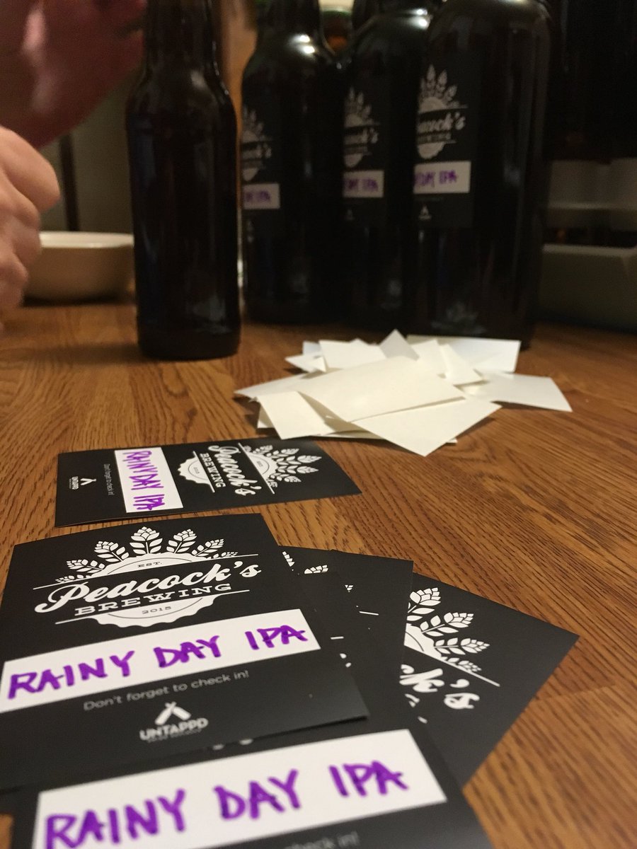 PeacocksBrewing's tweet photo. Bottling our Rainy Day IPA! https://t.co/U8Hg6TamfQ