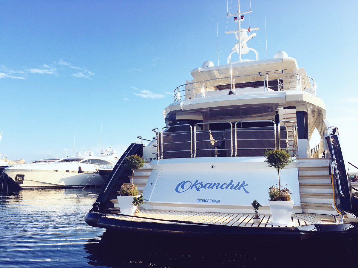 It's time to buy your future yacht ! Have a look at the beautiful vessels actually availables : atiyachts.com pascal@atiyachts.com