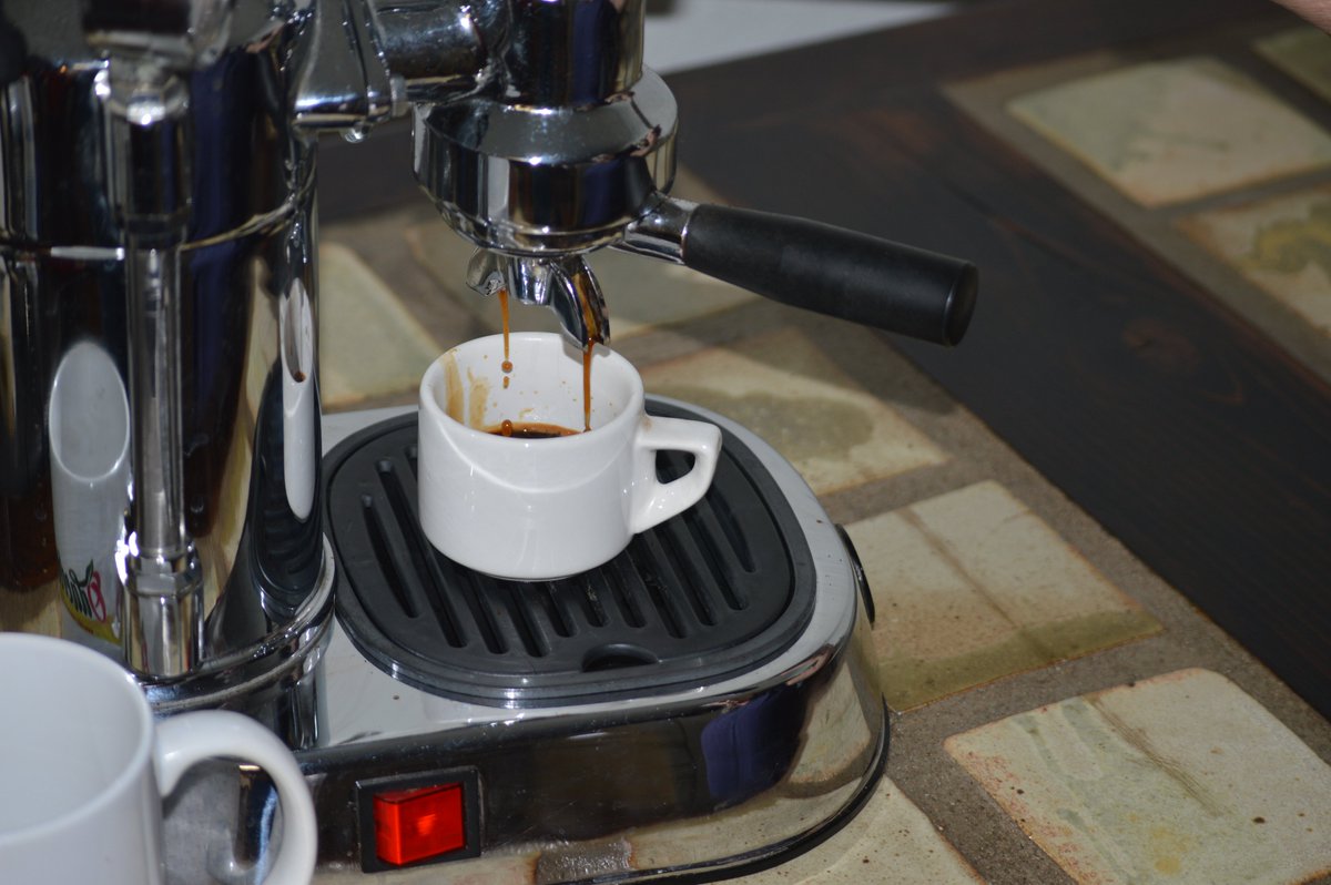 OdacremCoffee's tweet photo. We upgraded our website store to make it safer and more customer friendly. Check it out at https://t.co/ef86CnUtF9  Take advantage of free shipping to the Continental US when ordering 2 items or more. https://t.co/mypulsnzJl