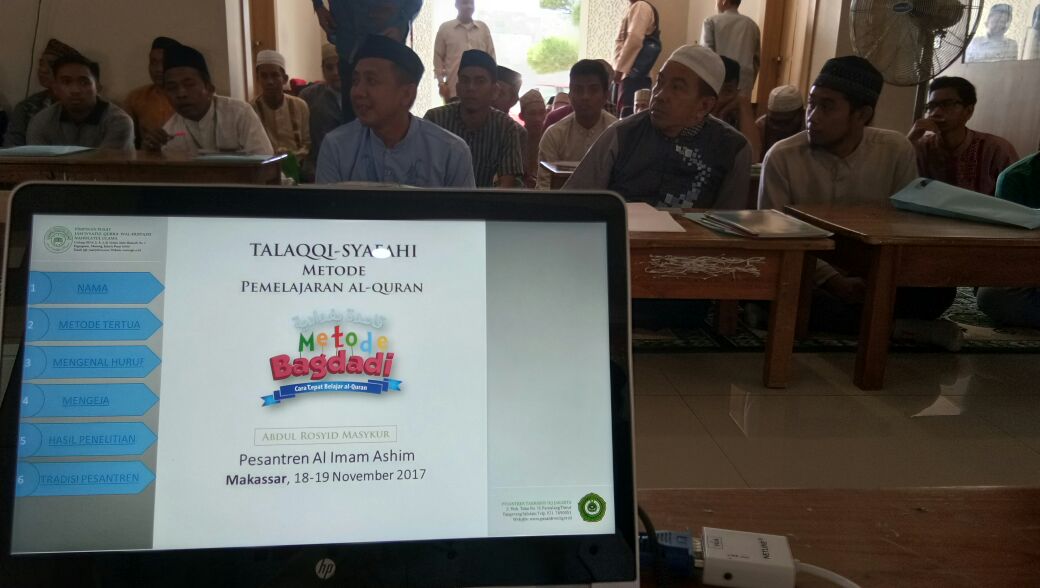 Metodebagdadi's tweet photo. Talaqqy syafahi Metode Pemelajaran al-Quran #metodebagdadi di Pesantren al-Imam Ashim - Makassar https://t.co/ug67xAMuoN