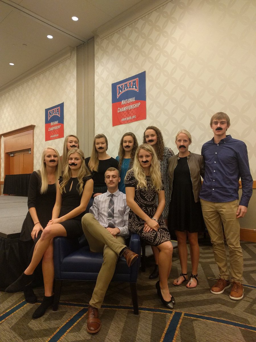 CoachNateWolf's tweet photo. @dcathletics @dcxc_tf They are ready to race tomorrow! #stashiesfornashies https://t.co/OSIAnCrn6F