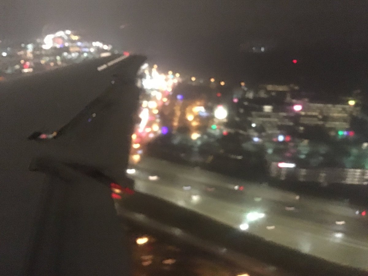 J_Buck51's tweet photo. Just landed at #Chicago! Great #PLUS2017 thanks @ProfoundLogic @IBMi @ITJungleNews @IBMPowerSystems @COMMONug @WMCPA https://t.co/JQ1e79dWrc