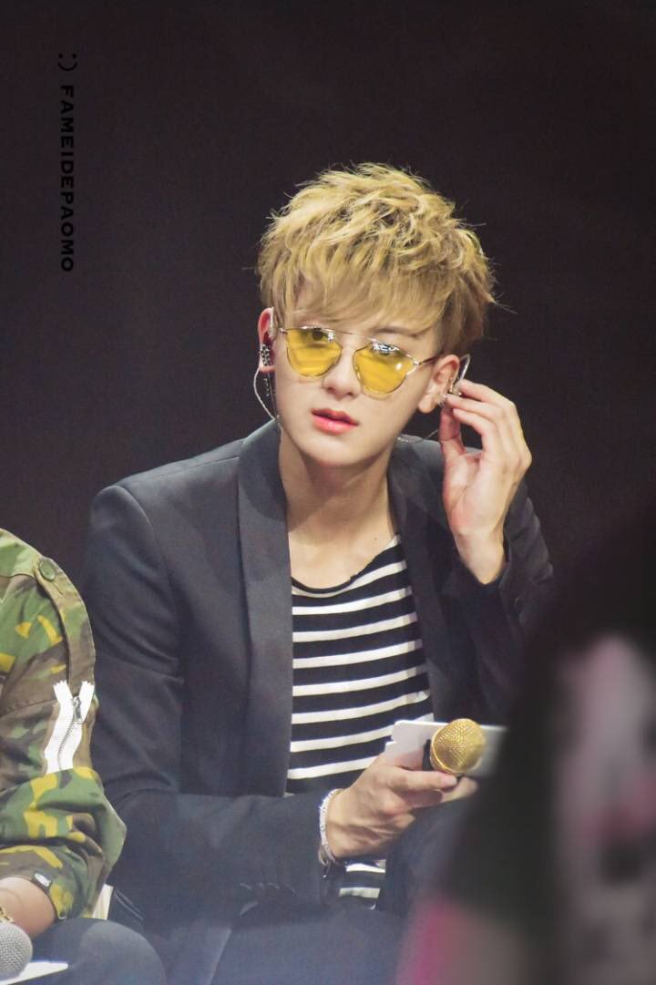 zitao pics (@zitaopics) on Twitter photo 