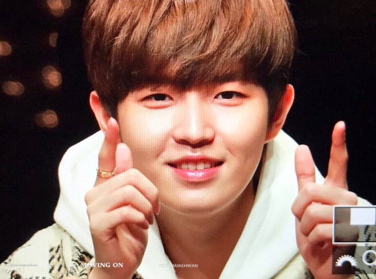 Movingon0527's tweet photo. 171118  #김재환 #재환 https://t.co/wI2CCVd5KS