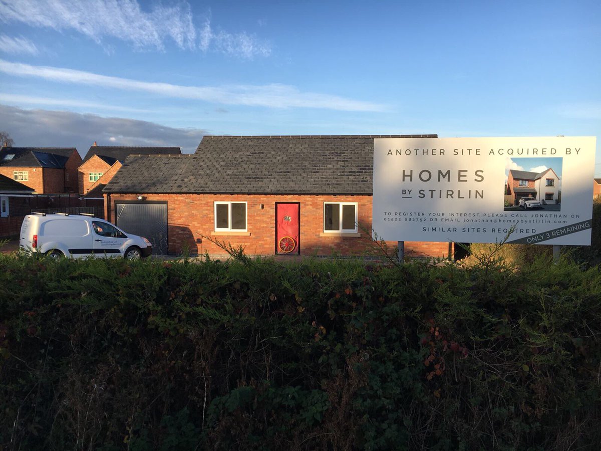barlingskwa's tweet photo. @Barlingskwa #airtesting #ventilationtesting #lincoln a fresh bright morning achieving a great result for @homesbystirlin https://t.co/bSk5PB28y3